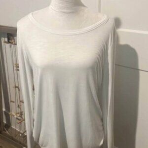 Maurices ladies white long sleeve top size large